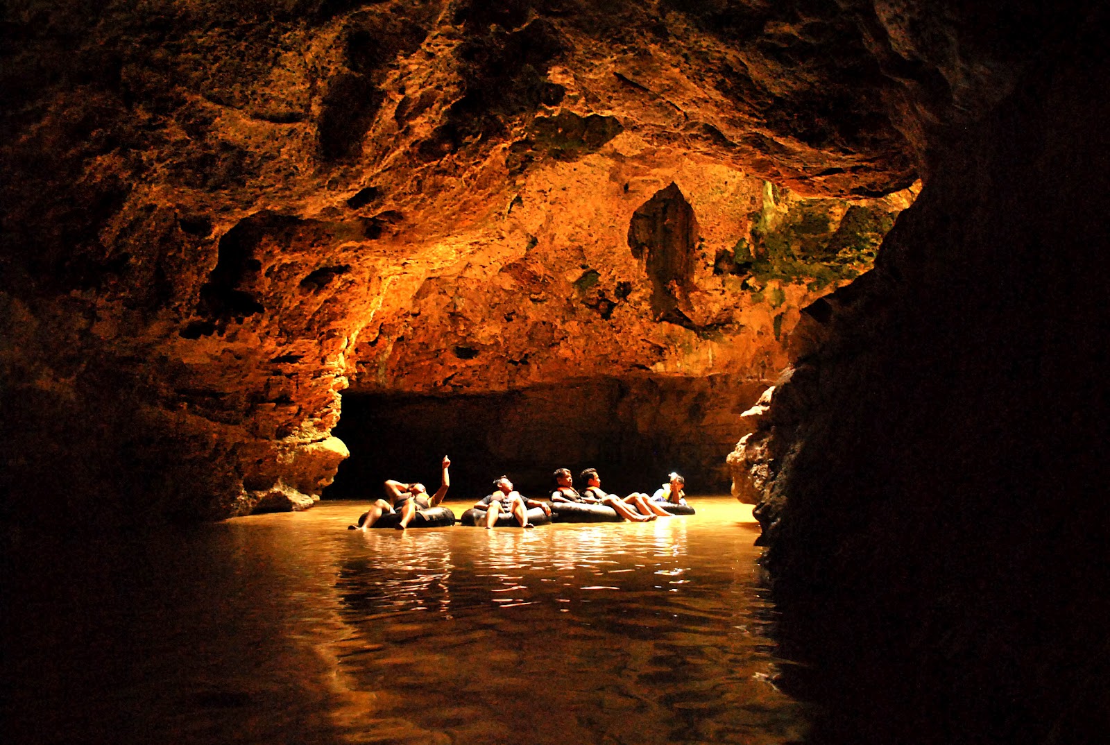 Cave Tubing Goa Pindul